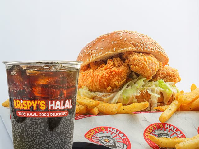 Krispys Sandwich W/ Fries